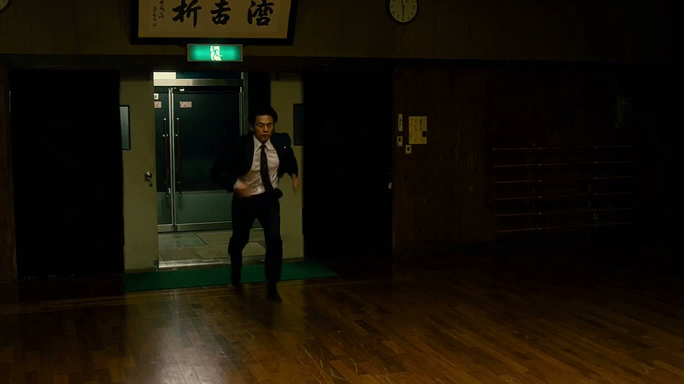 道场突袭:一人制敌 — AI video creation
