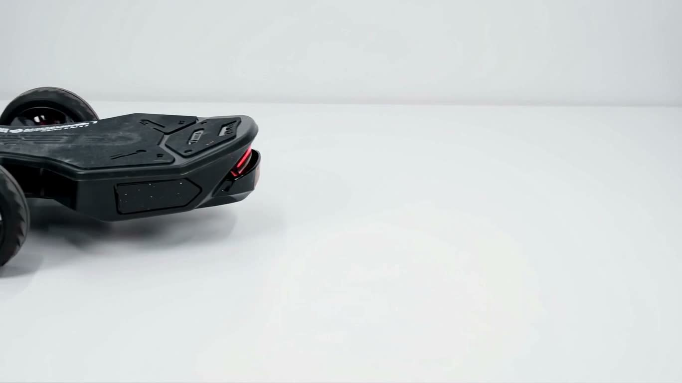 Freinage de précision en hoverboard — AI video creation