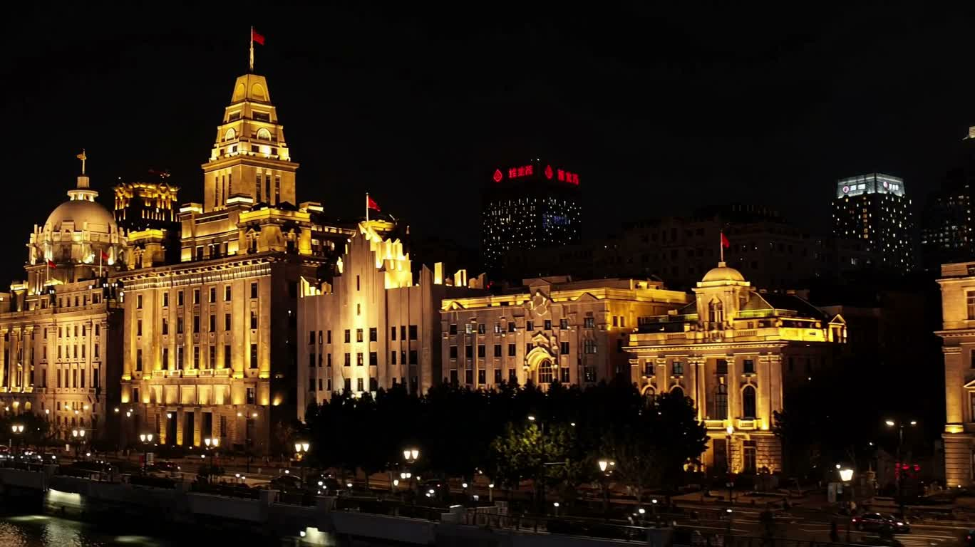 上海外滩鎏金夜景