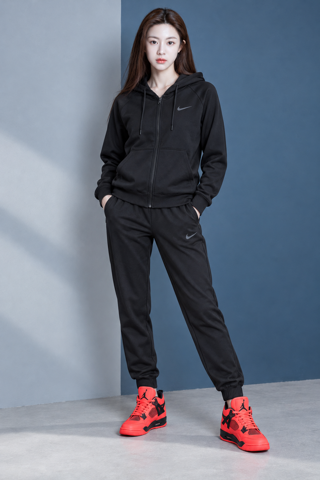 Chân dung catalogue: bộ đồ Nike đen và giày Jordan đỏ neon