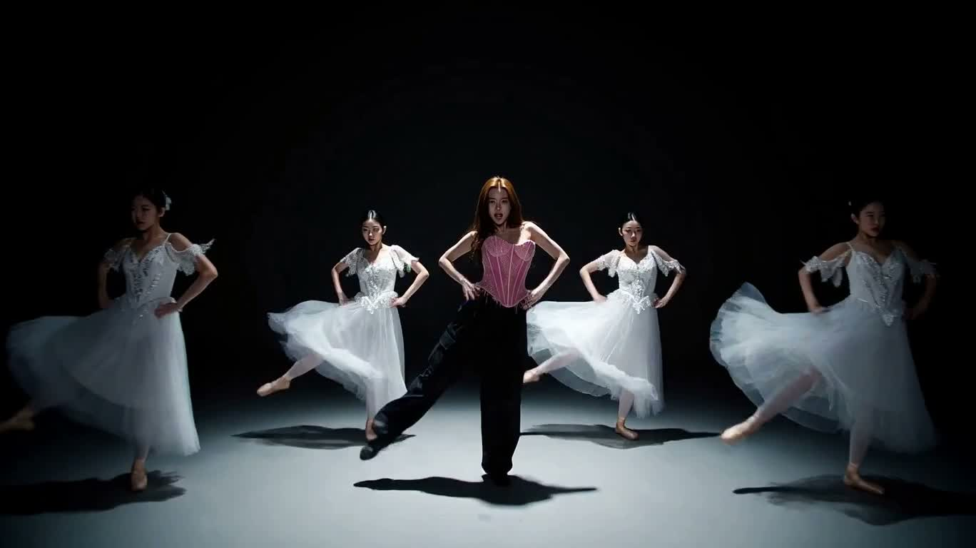 고에너지 팝 댄스 단편 영화 — AI video creation