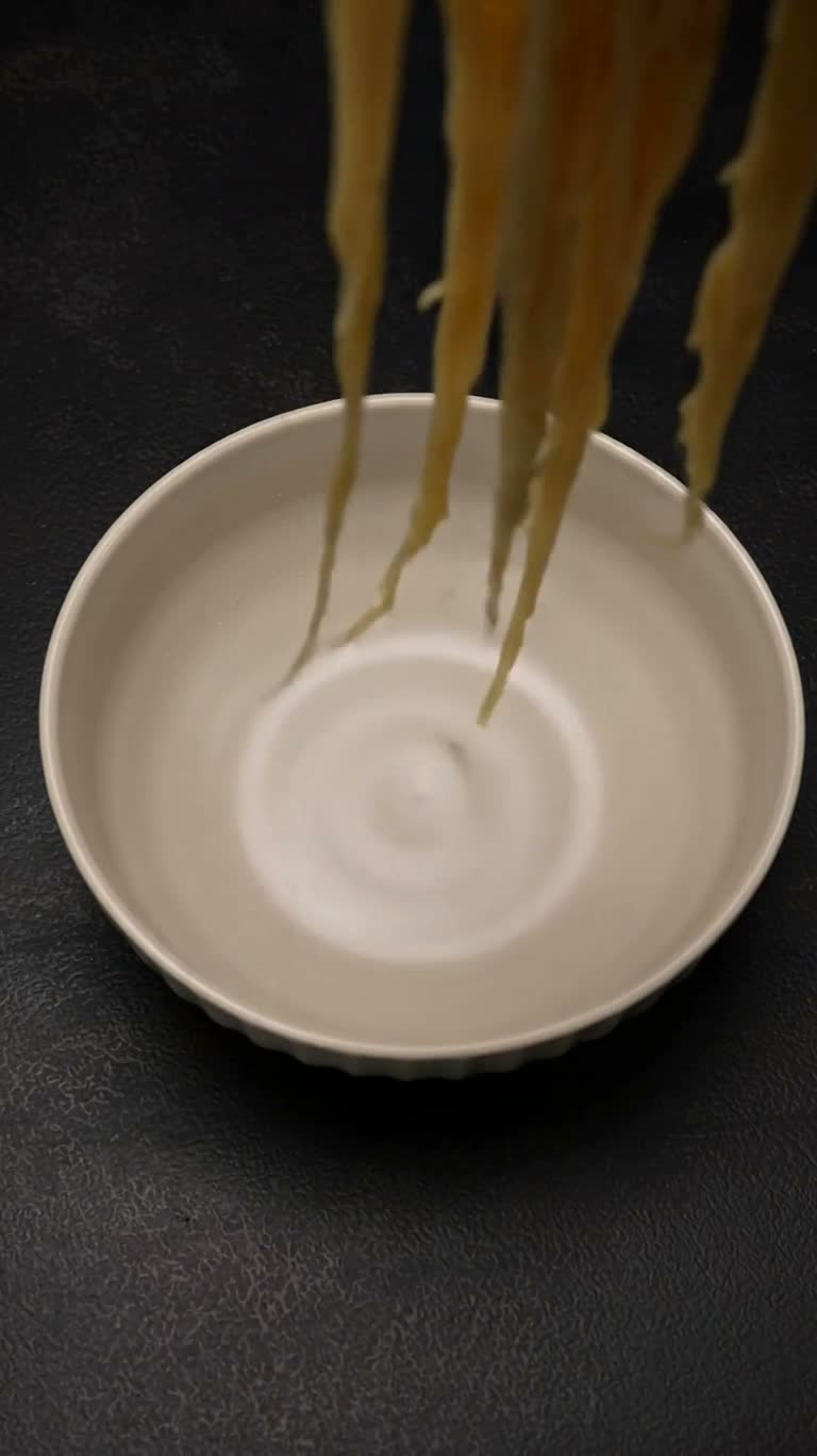 暖汤入碗