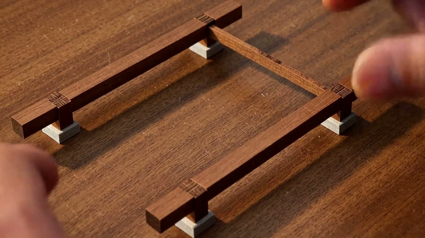 禅意微缩庭院营造 — AI video creation