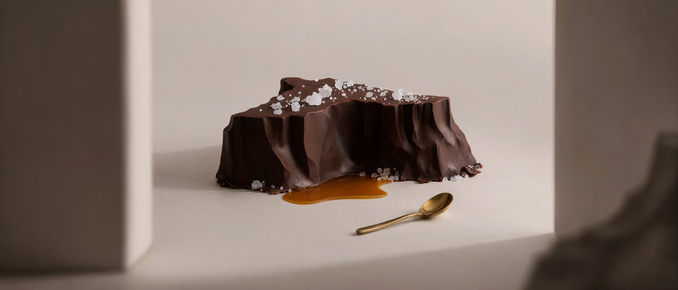 Chocolat au sel de mer · Produit minimaliste — AI image creation
