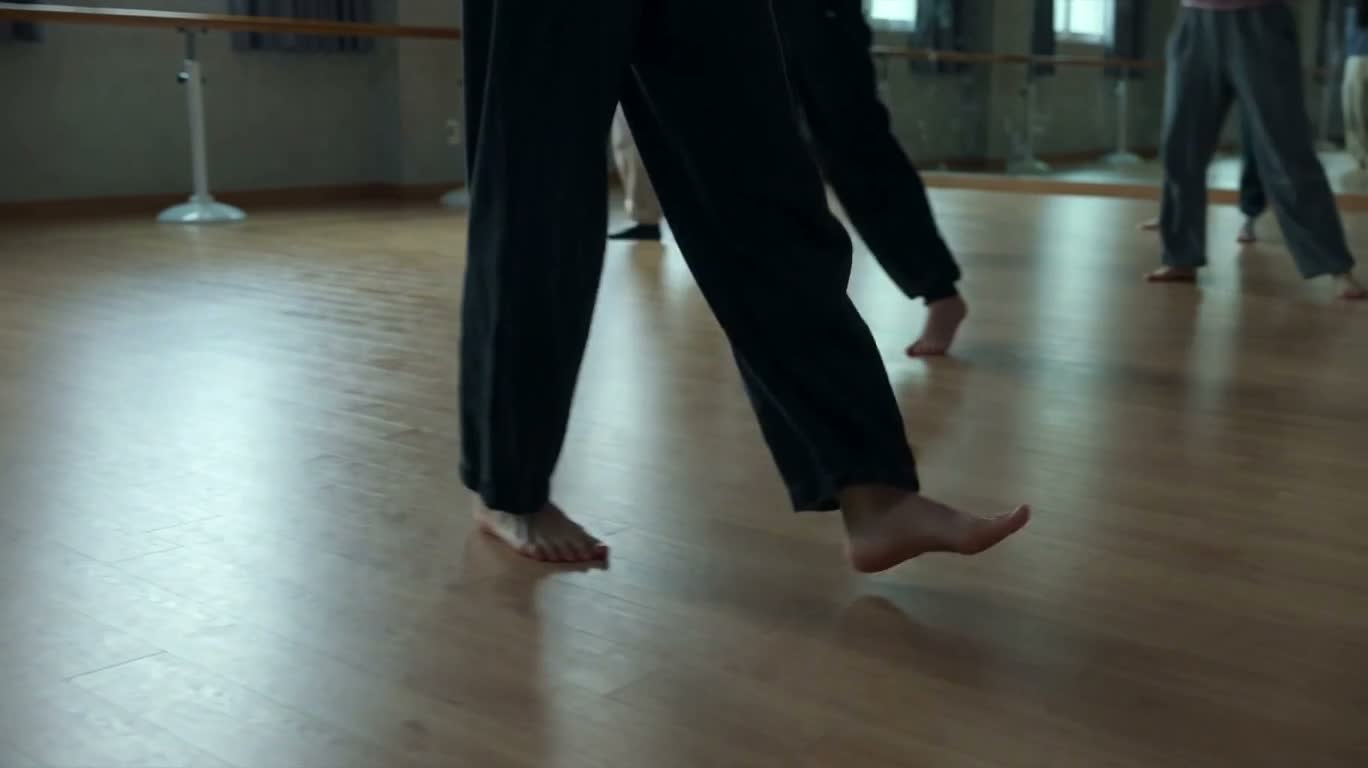 댄스 연습 후 잠시 쉬는 시간