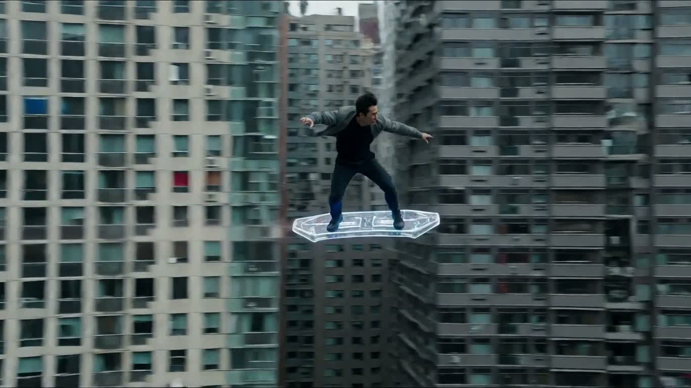 城市天际线上的异兽追击 — AI video creation