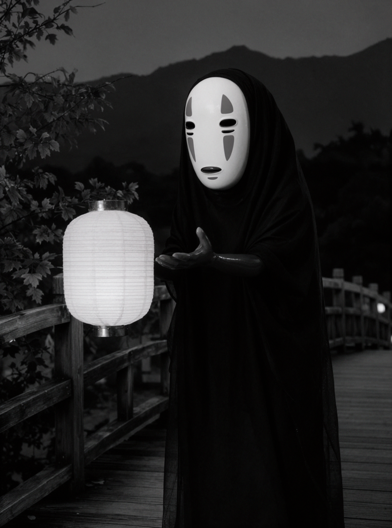 无脸男 · 风吹纸灯 · 黑白银盐 — AI image creation