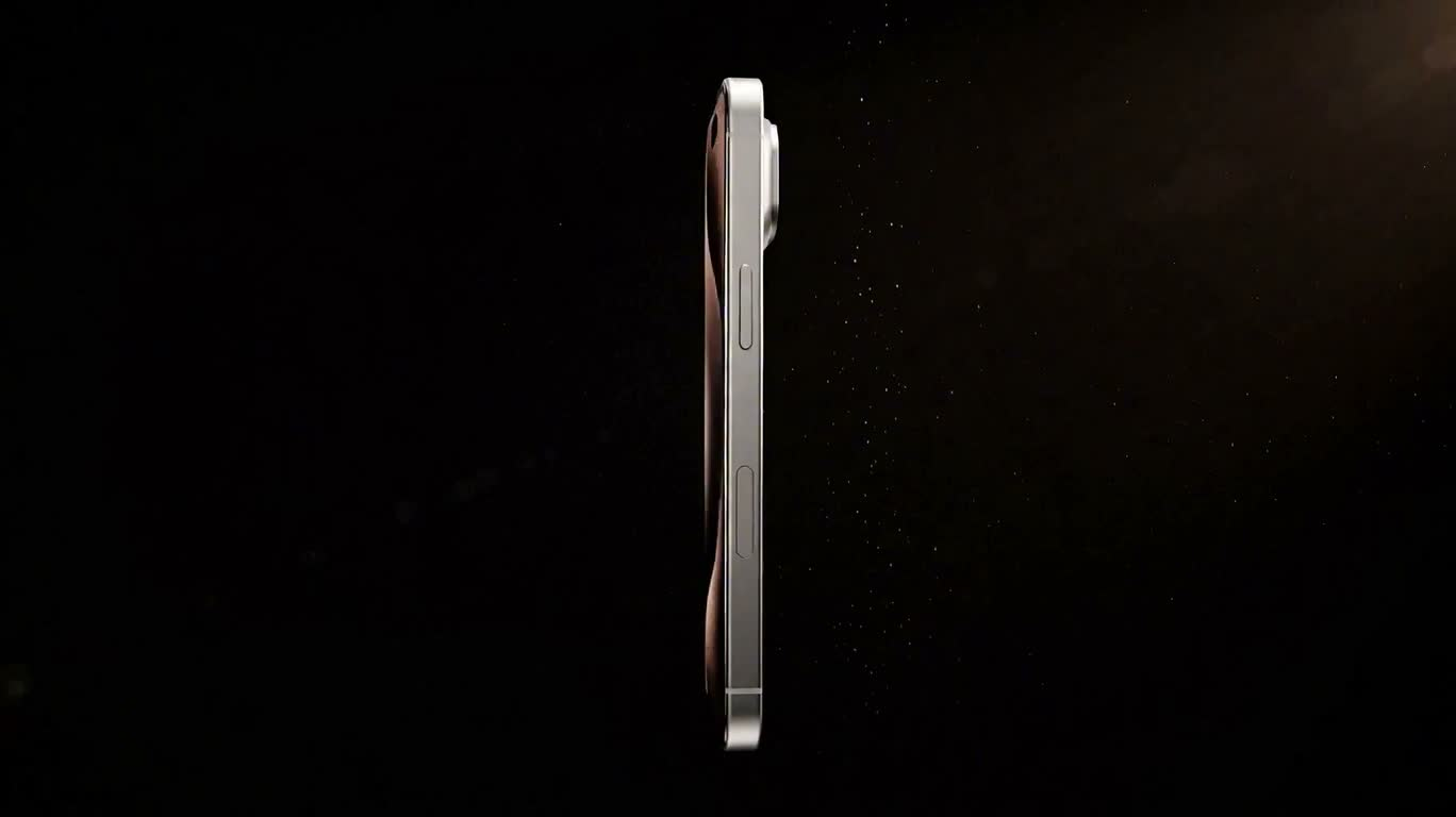 手机内部爆炸与重组的电影级微距展示 — AI video creation