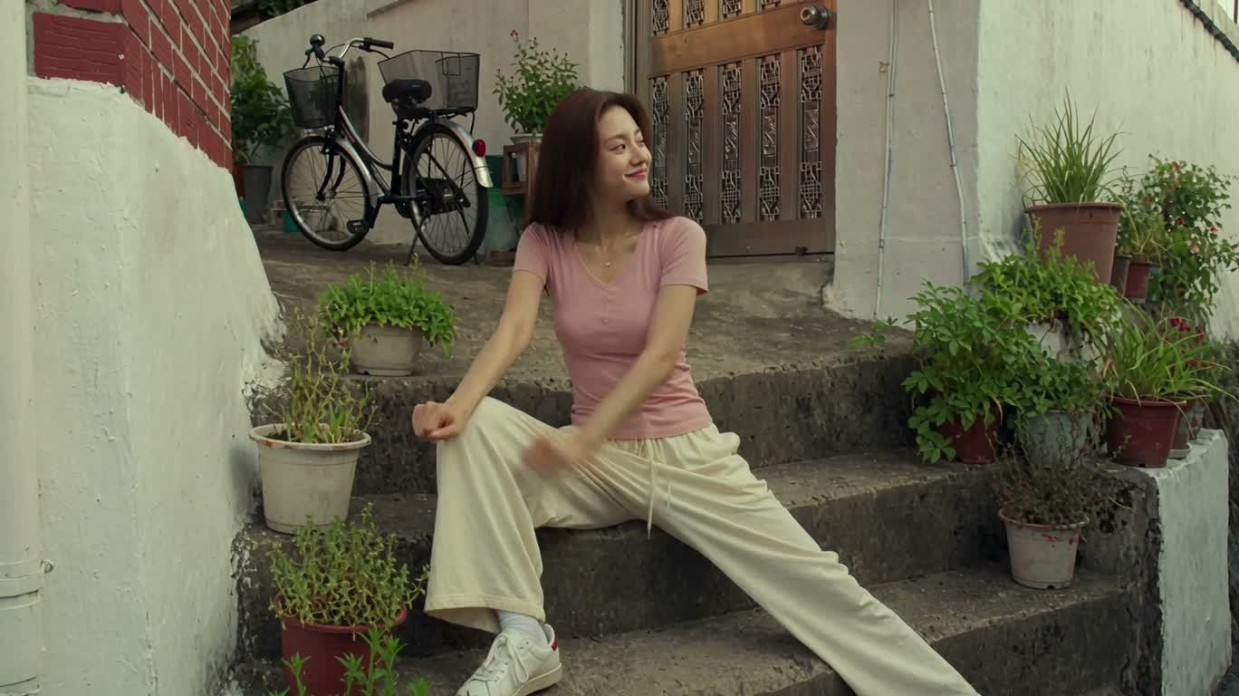 巷口冰淇淋与猫咪 — AI video creation