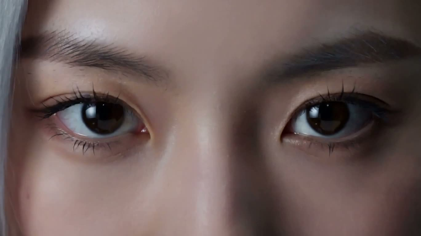 银发先知的超能跑鞋广告 — AI video creation