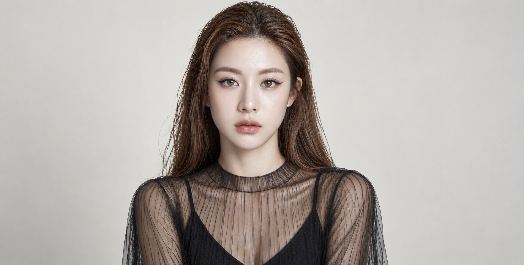 黑色网纱与湿发质感的成年女性肖像 — AI image creation